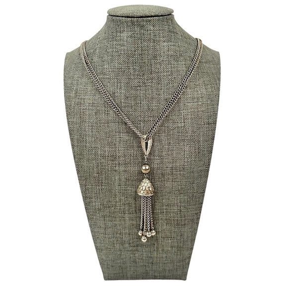 VINTAGE Silver Tasseled Pendant Rope Necklace - Picture 6 of 6